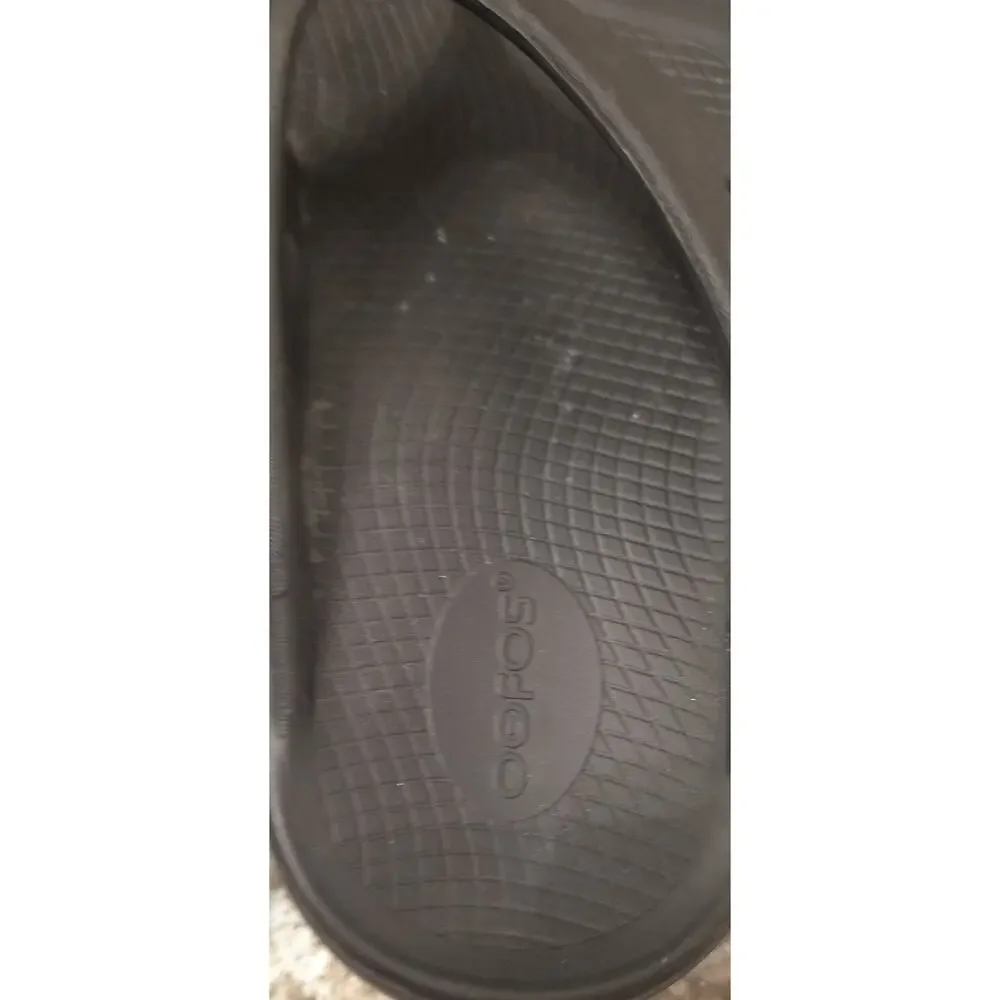 OOFOS OOriginal Unisex M8 W10 Sandals Thong Black Comfort Recovery Flip Flops